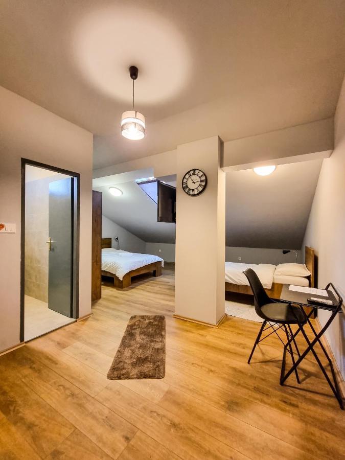 Xxl Rooms Osijek Eksteriør bilde